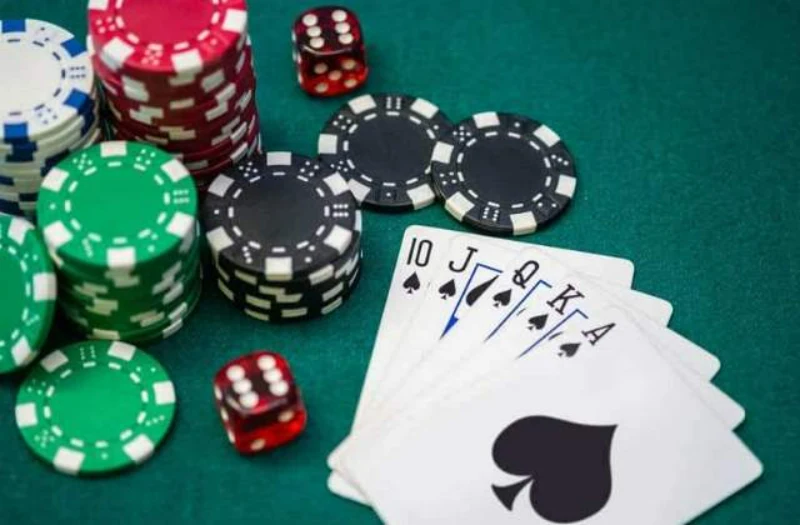 Các phần trong game bài bridge là gì?