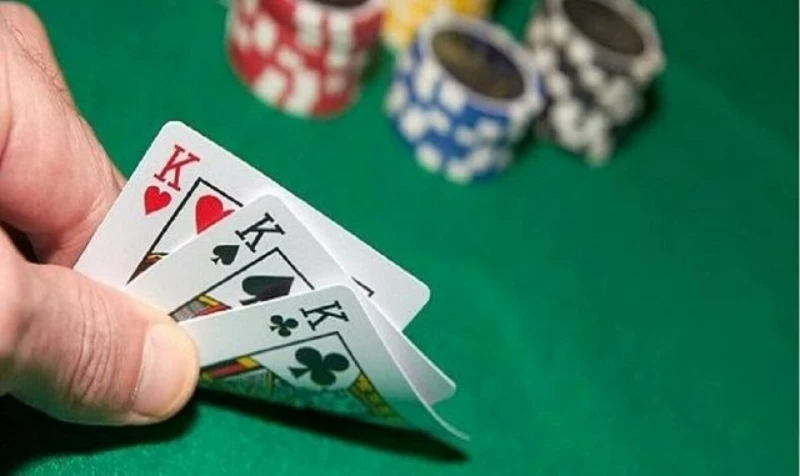 Khái niệm về game bài liêng là gì?