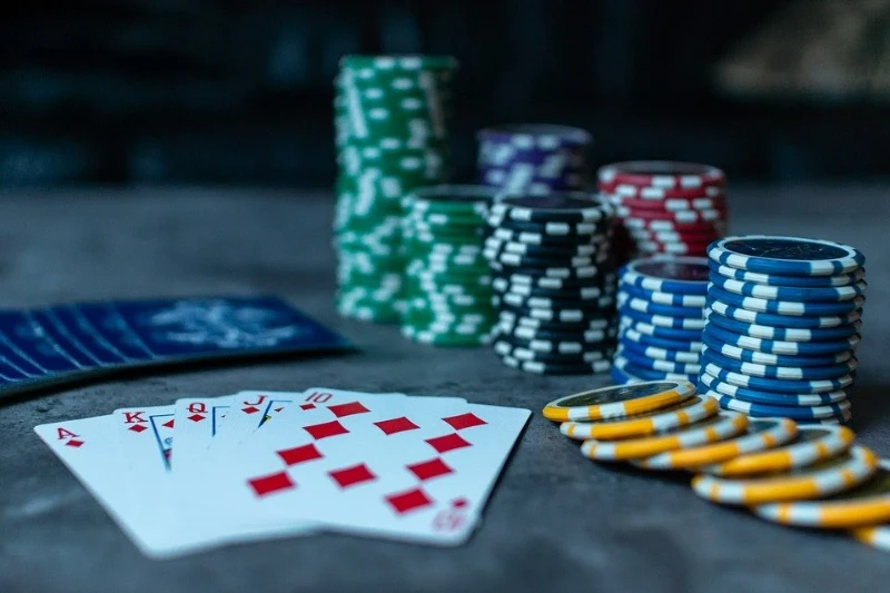 Các lựa chọn cược trong game bài liêng là gì?