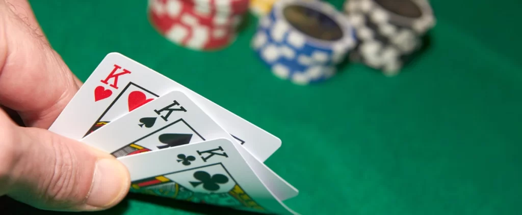Luật Chơi Poker 3 Lá W88