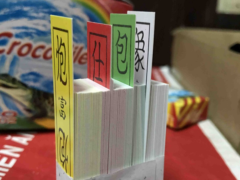 Về cơ bản cách chơi bài tứ sắc không hề khó, rất dễ làm quen