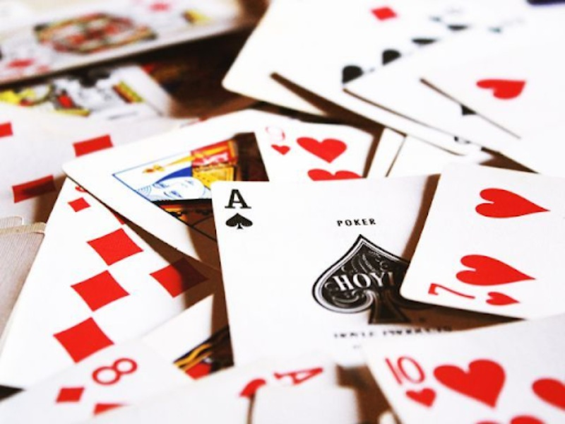 Giống như những game bài khác Catte cũng có cho mình những thuật ngữ riêng